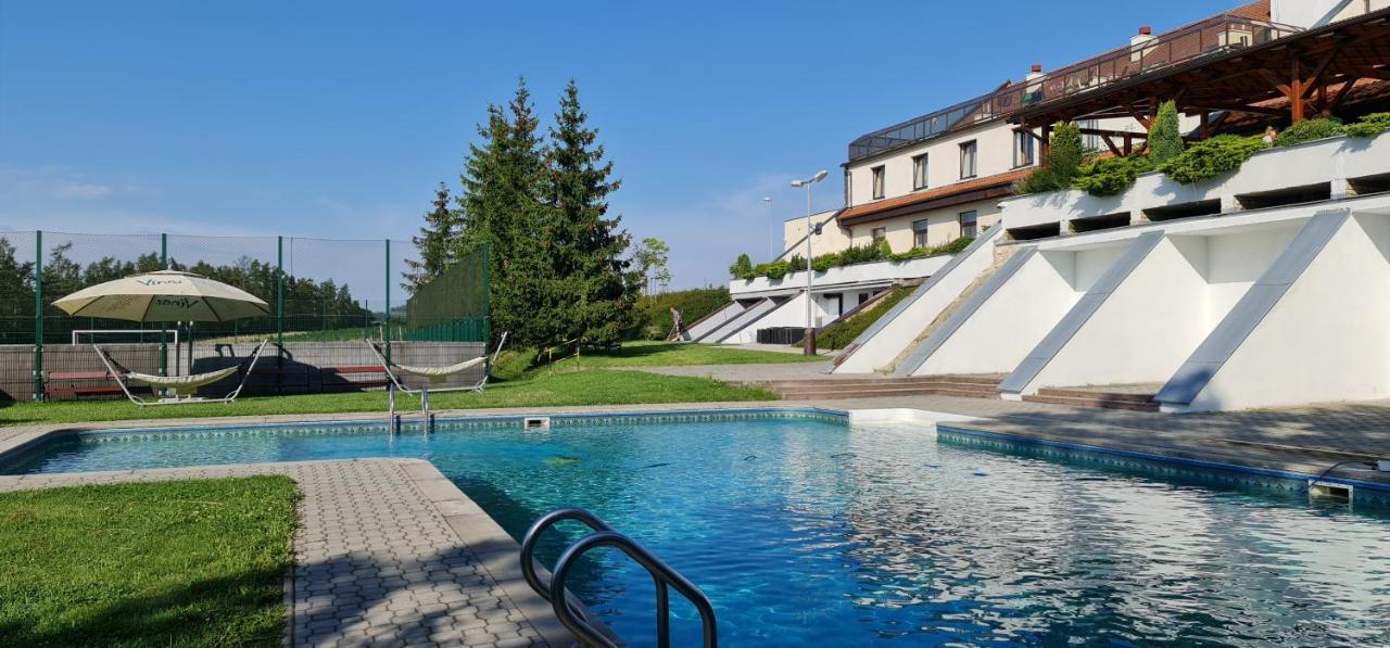 Hotel Berounka Hrebecniky Exterior photo